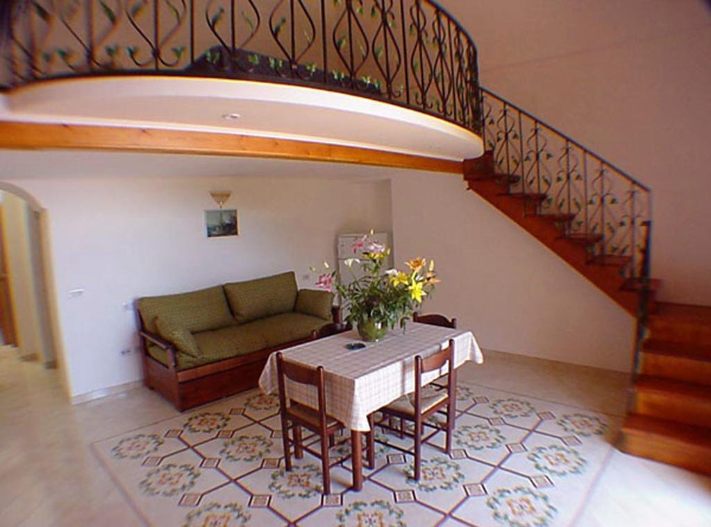 Apartmán Ludovica Tipo C Positano Pokoj fotografie